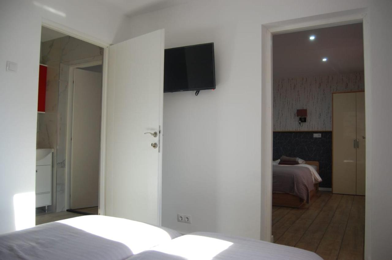 Vila Phoenix Călimăneşti Екстериор снимка